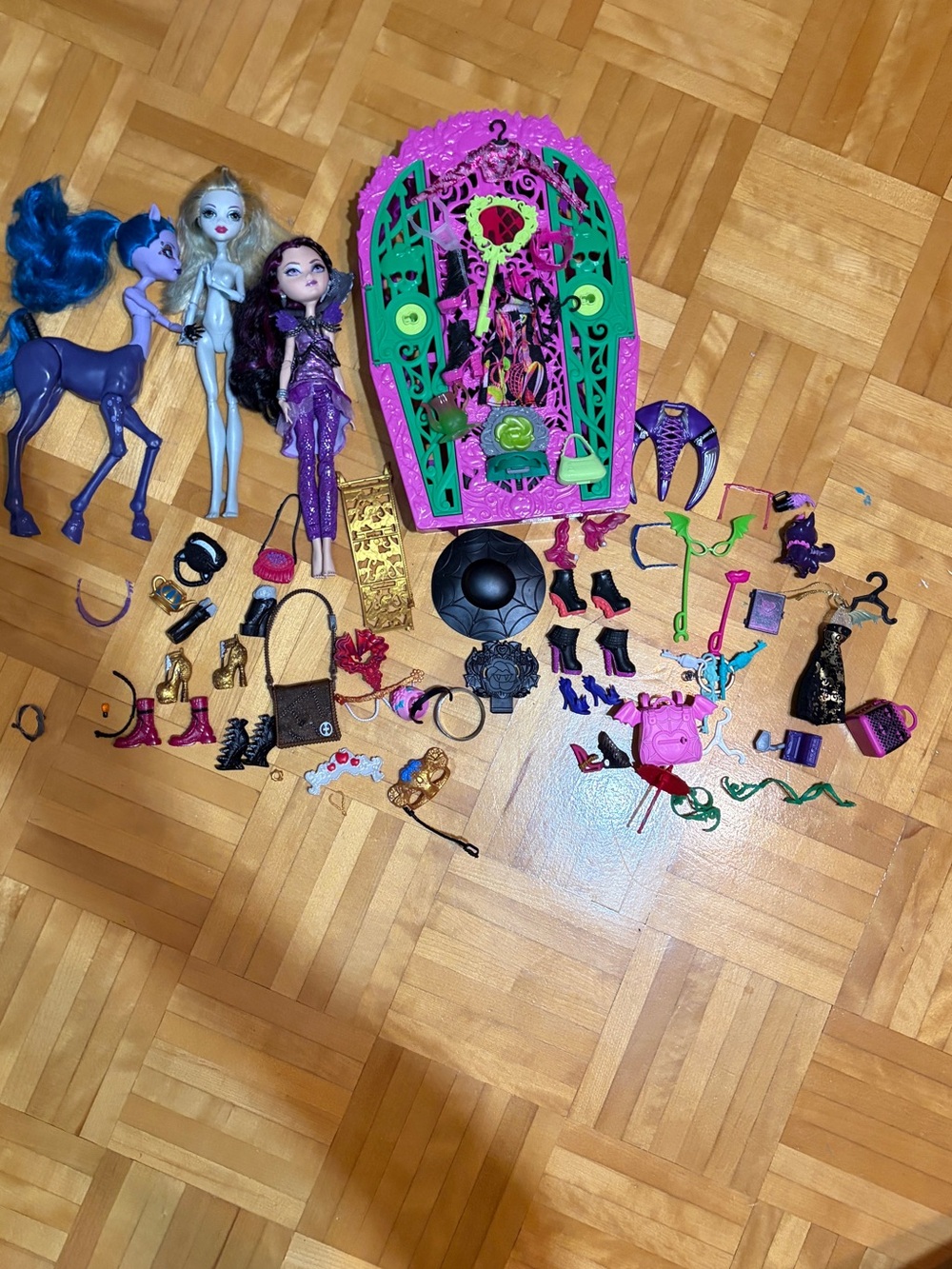 monster high and ever after high doll accessories lot
